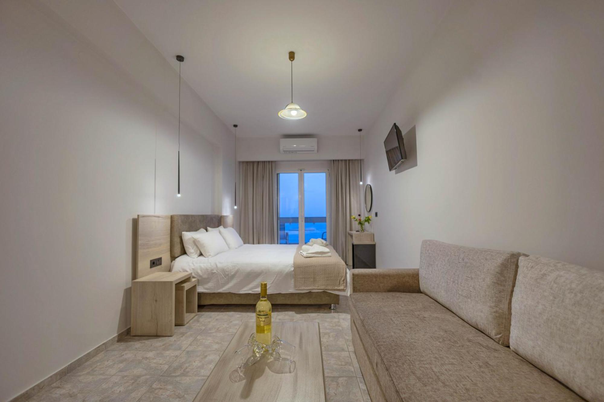 Santa Marina Apartments Rodhákinon Buitenkant foto