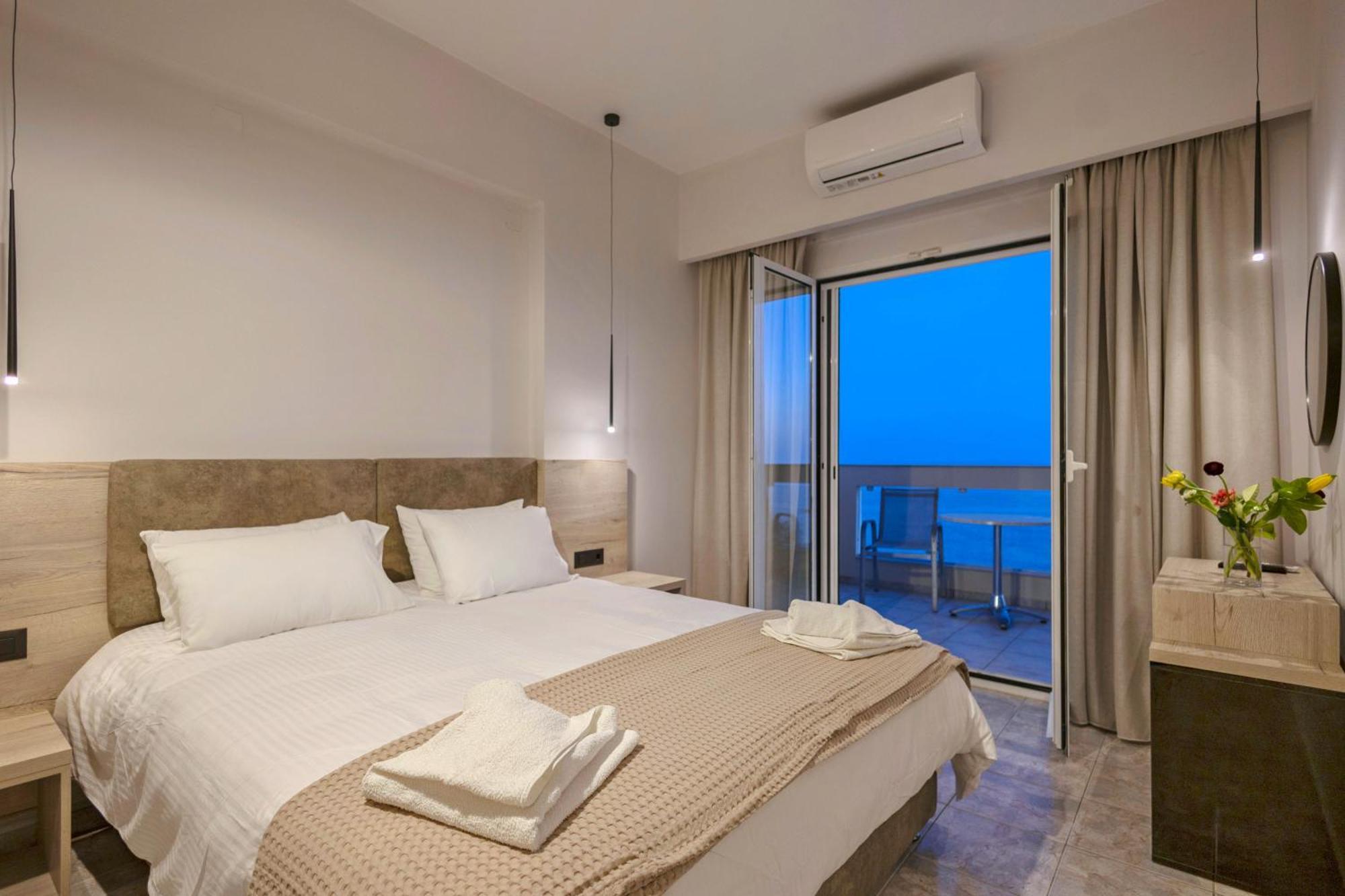 Santa Marina Apartments Rodhákinon Buitenkant foto